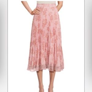 NWT Rachel Parcell Skirt